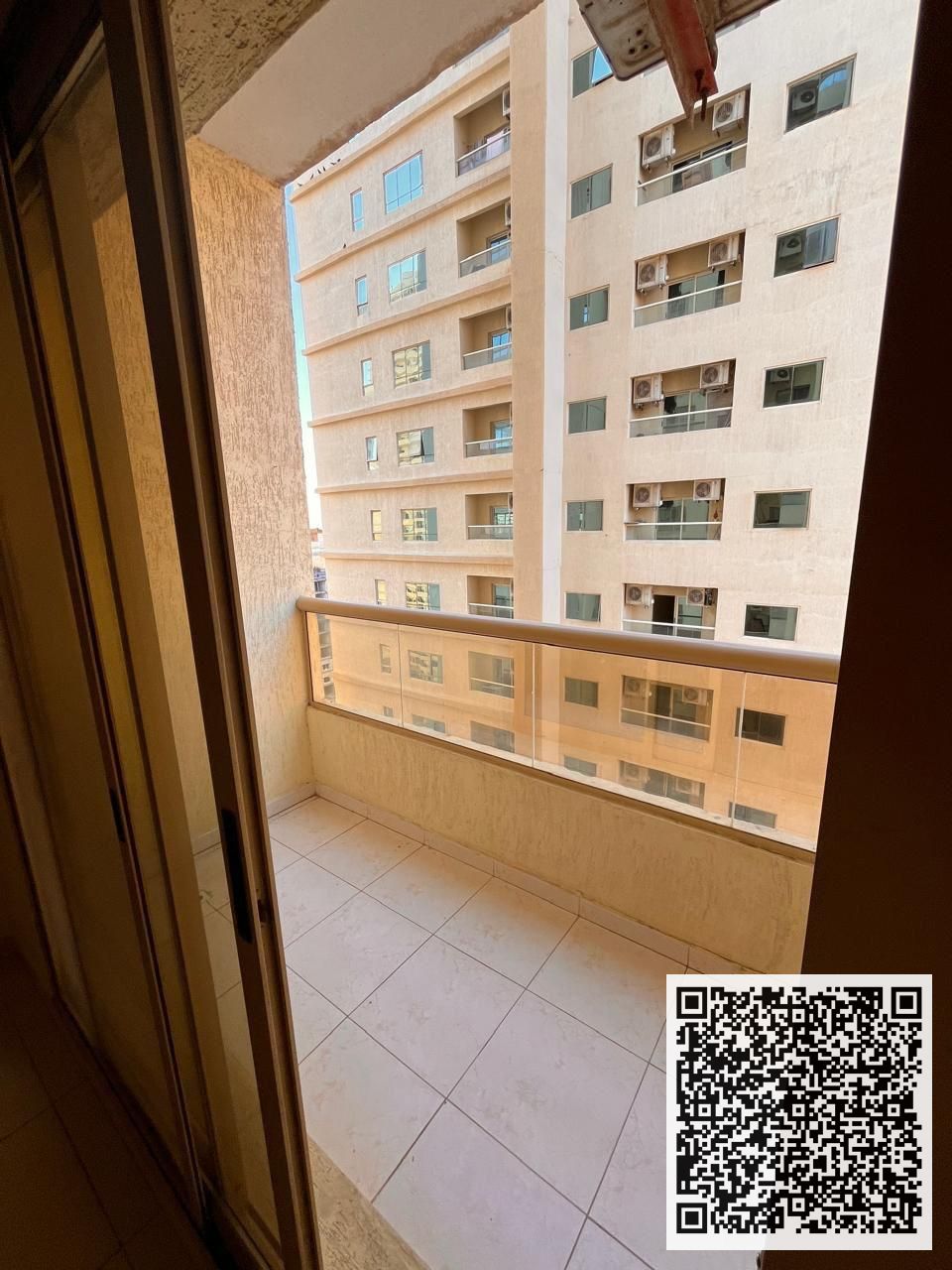 A unique investment opportunity in Majestic Towers, offering a stunning open view and close to all amenities.