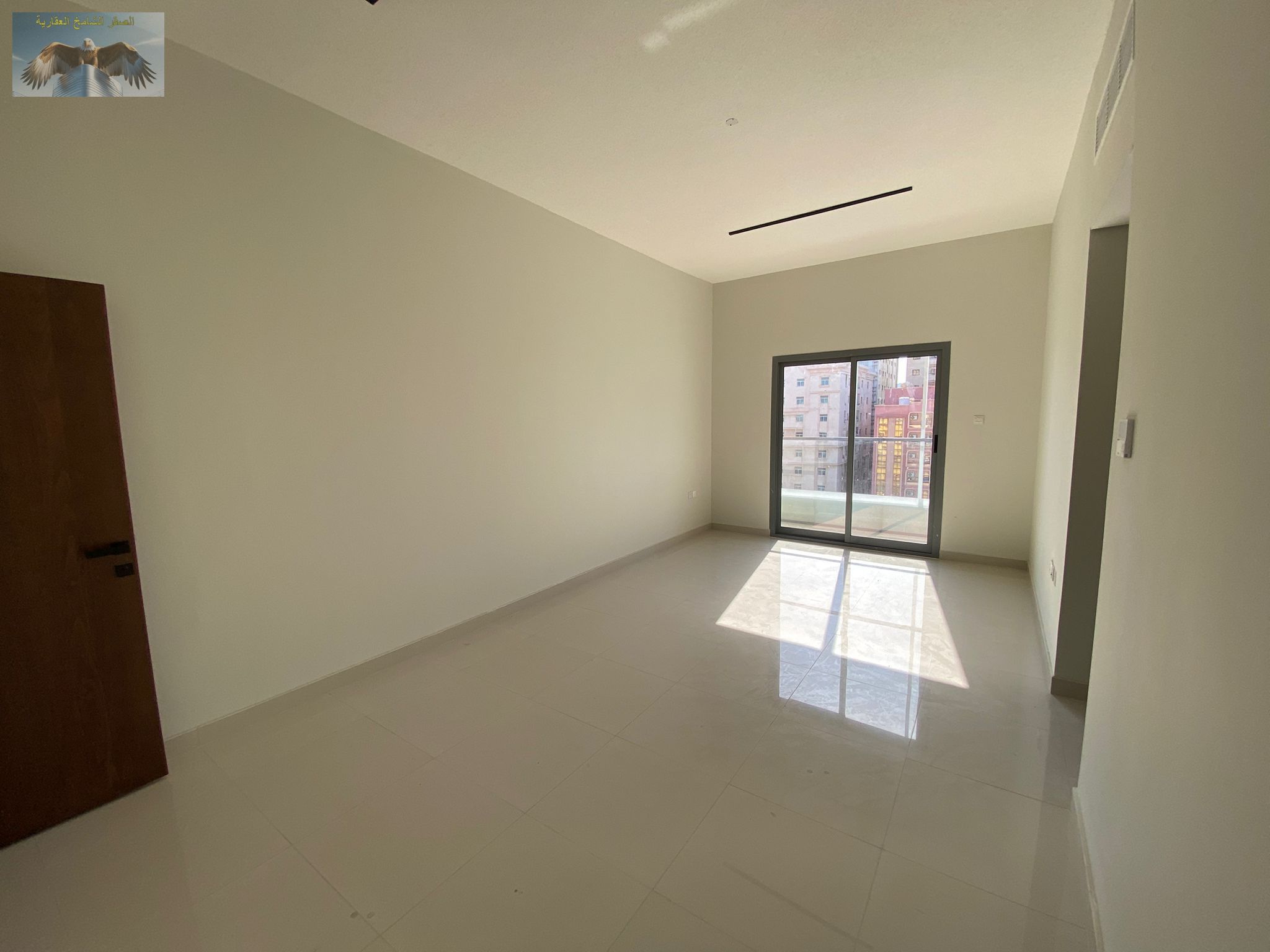 Two bedrooms and a living room, first occupancy, prime location, first occupancy, for annual rent with excellent space.