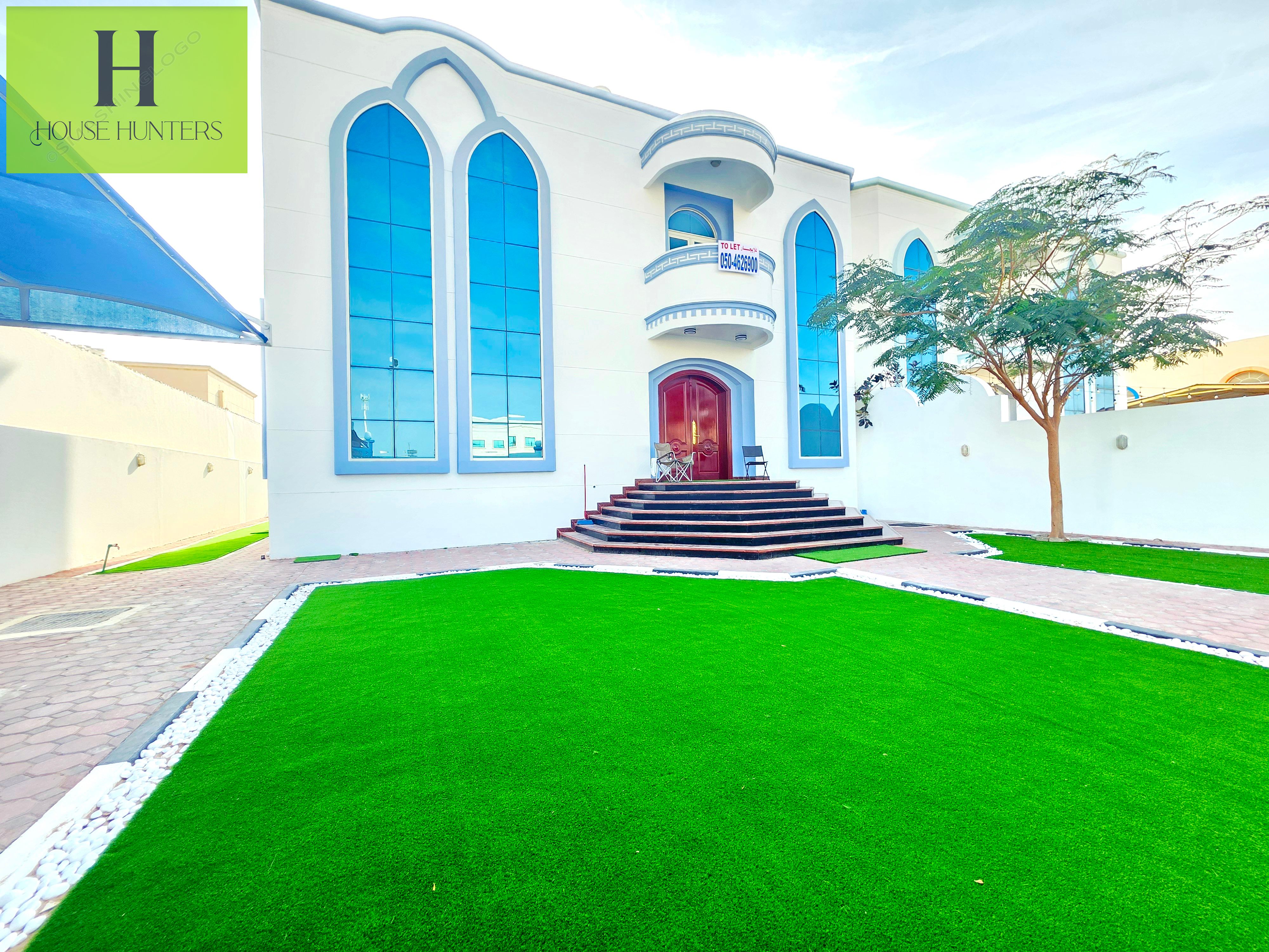 Modern 4BR Villa Garden Parking