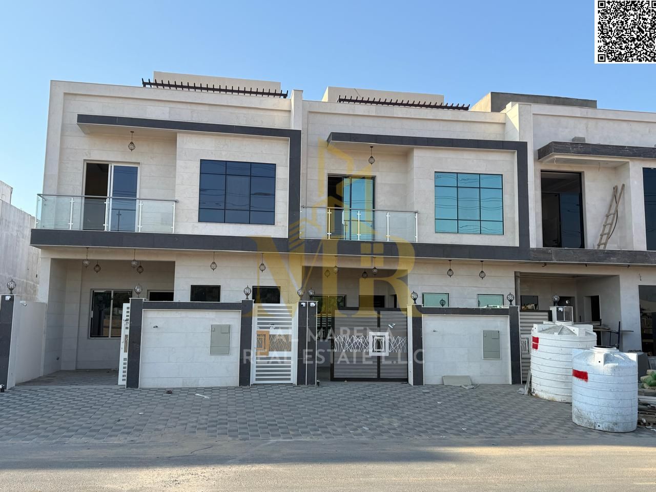 Luxury villa for sale in Al-Haliyo – two floors and a roof | Final price including registration and ownership fees. A great opportunity to own a spaci
