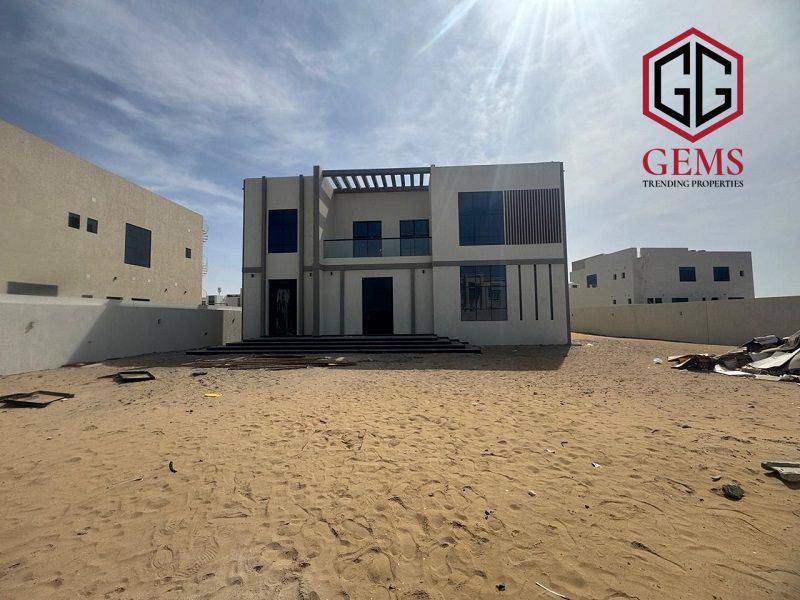 BRAND NEW | MODERN DESIGN | SPACIOUS LAYOUT