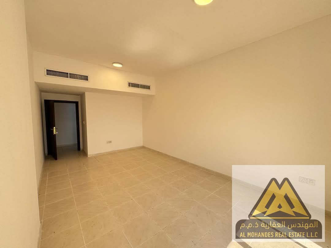 2 Bedroom Apartment with Separate Living Room for Annual Rent – Al Nuaimiya 1 (Industrial Area) – Ajman