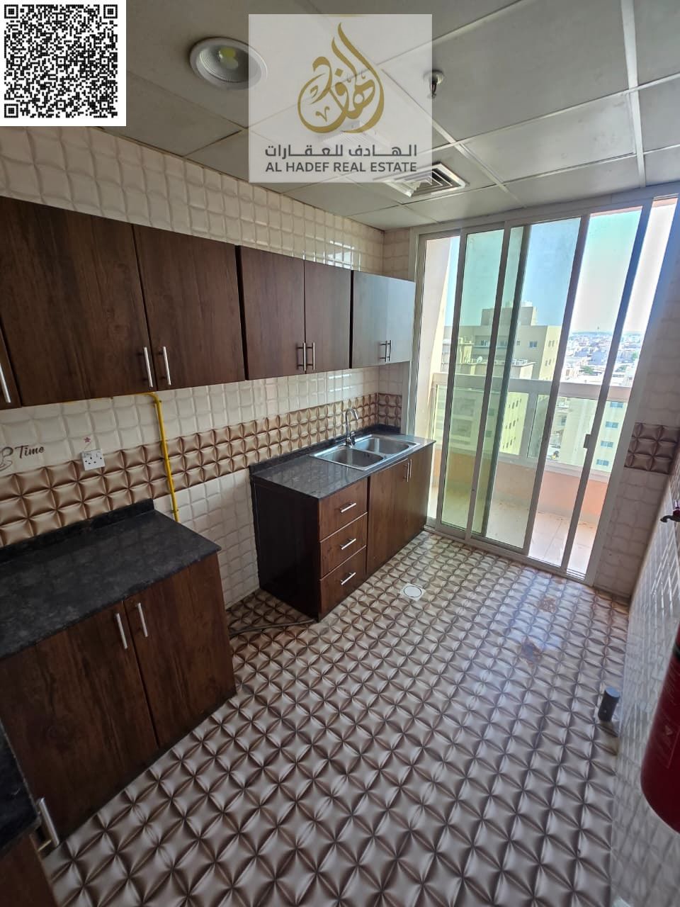 For annual rent in Al Rawda 1 – Ajman Prime location near Al Hamidiya Police and all essential services and facilities. Apartment details: 1 bed
