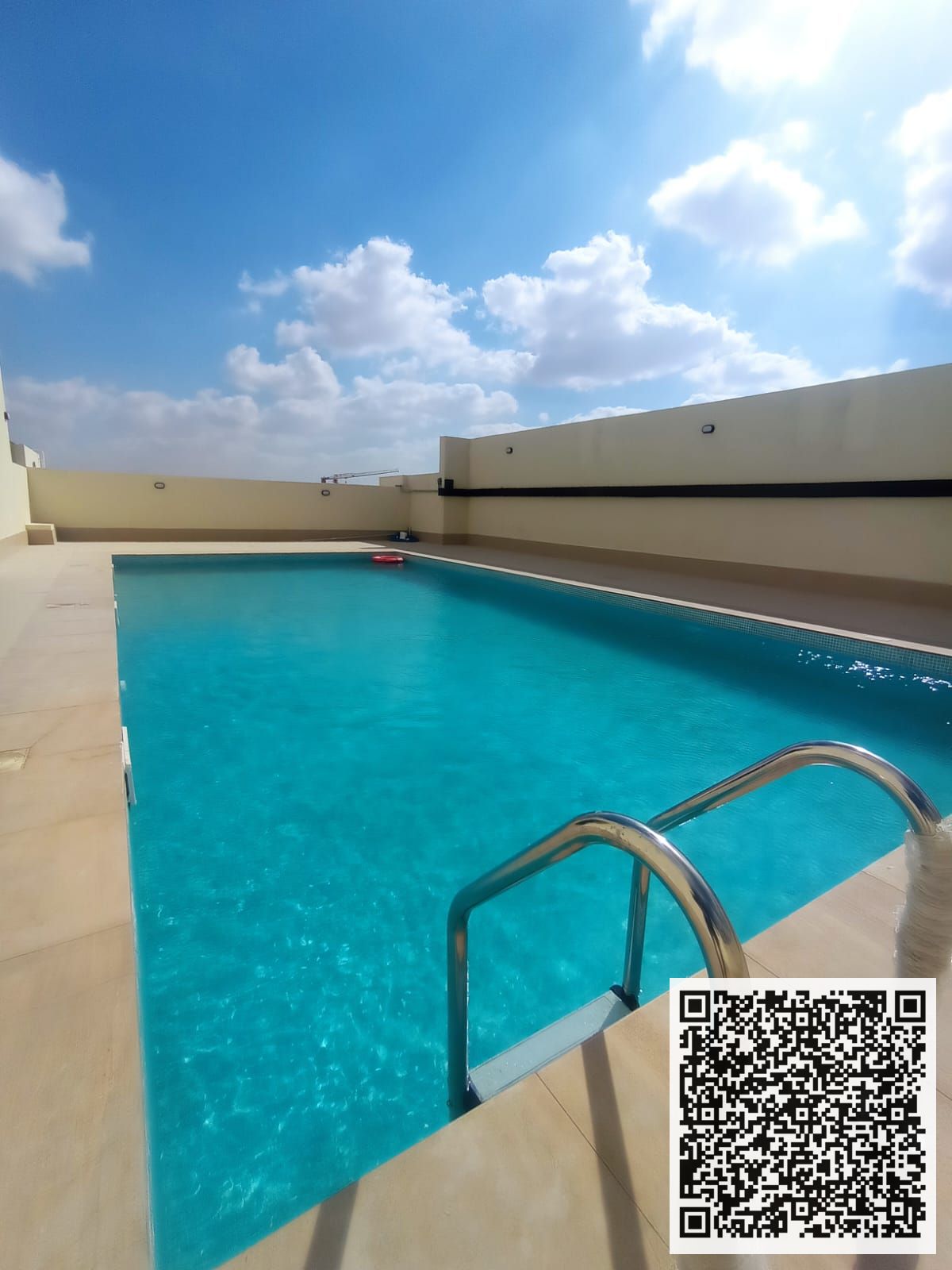 Studio Apartment for Sale in Garden Residences Area: 645 sq. ft. Total Price: AED 355,000 Down Payment: AED 169,992 Easy payment plan for 62 months