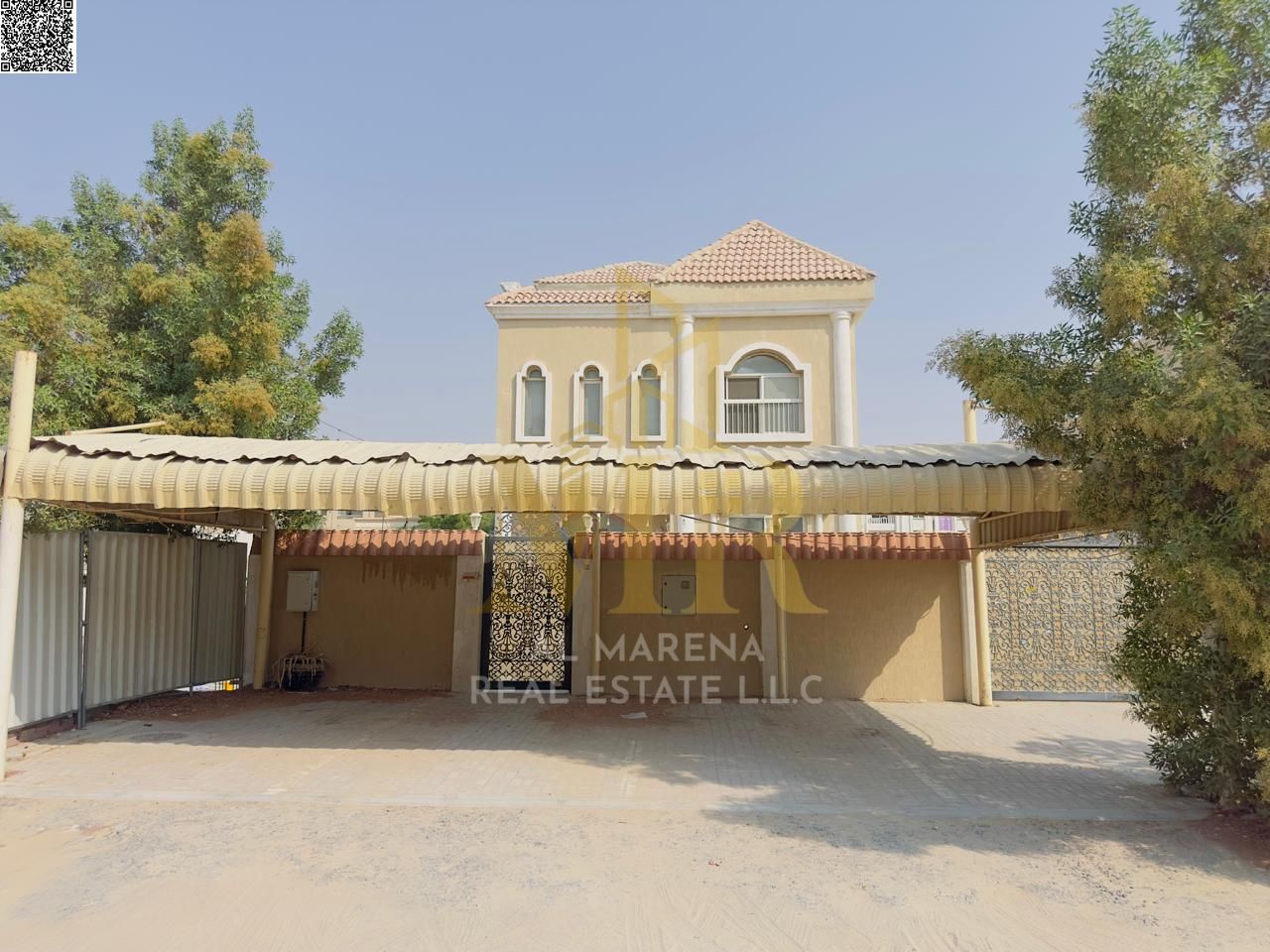 Luxury villa in Al Rawda 1, Ajman, two floors and a roof, price includes electricity, water and air conditioning