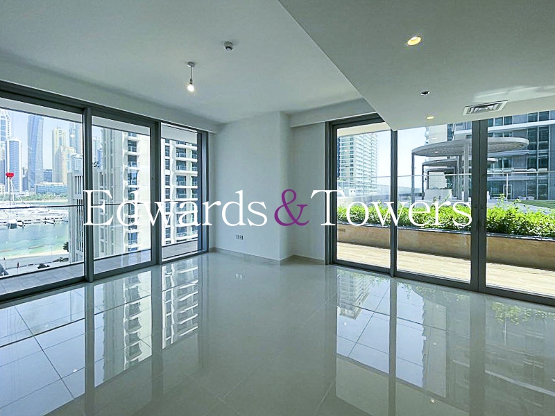 Private Beach | Large Layout | Corner Unit