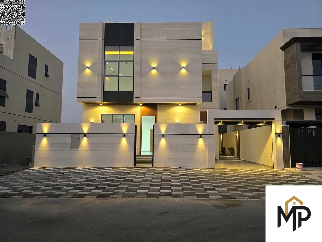 7 bedrooms | Private pool | Two floors + rooftop | Prime location: An exceptional opportunity to own a spacious villa