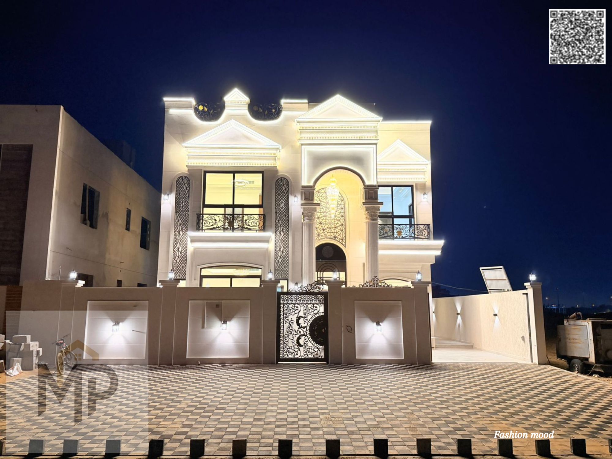 Villa classic design| ajman| al helio2 area | 5 master rooms, majlis, 2 halls| freehold | the price included central A\C | negotiable price.