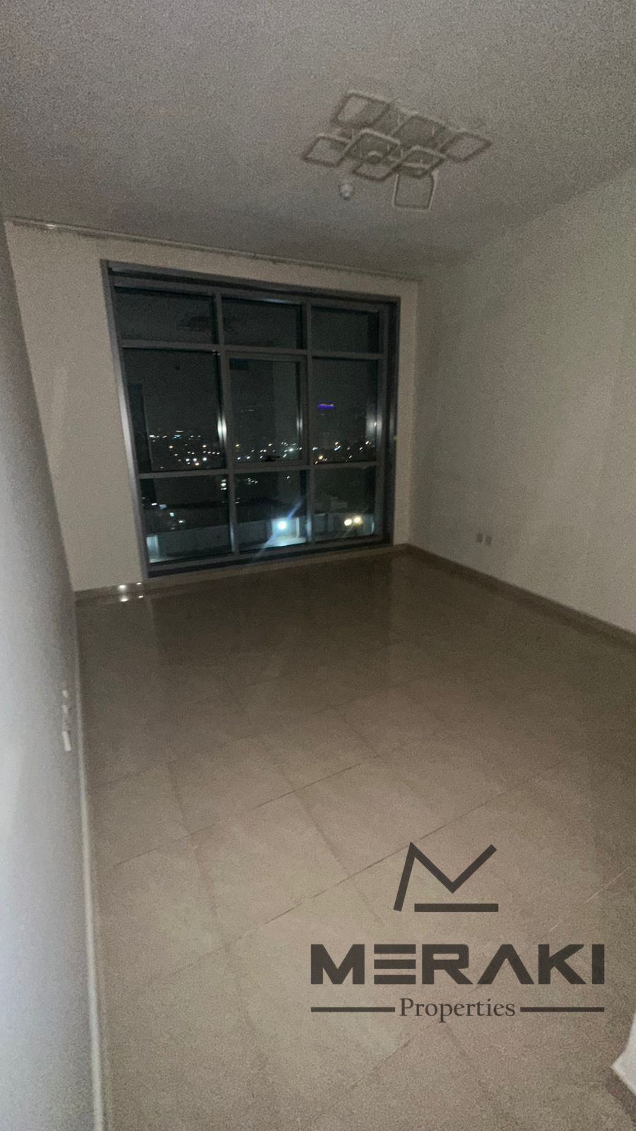 Apartment for Sale in Corniche Residence Towers – First Row on the Corniche