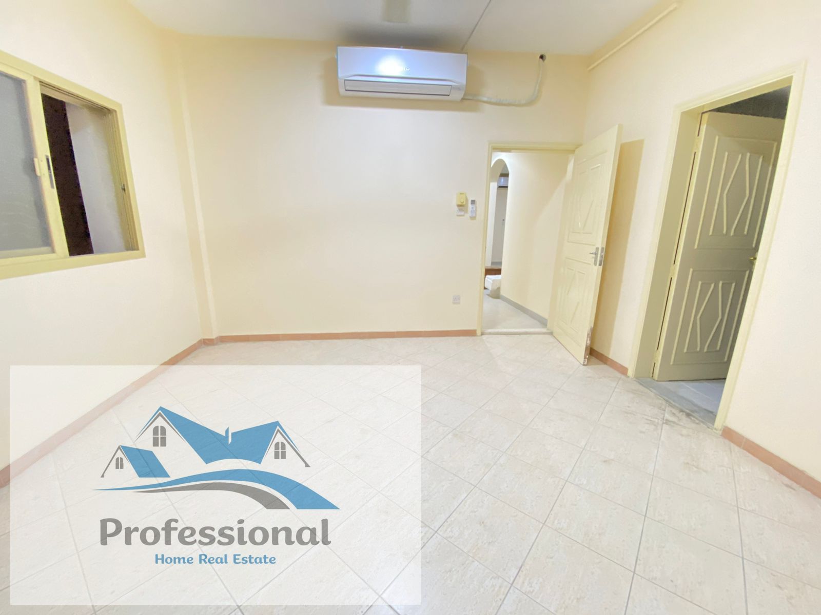 G00D HOT OFFER NICE 3 BHK IN 37K NEAR TO FAMILY PARK FULL FAMILY BUILDING