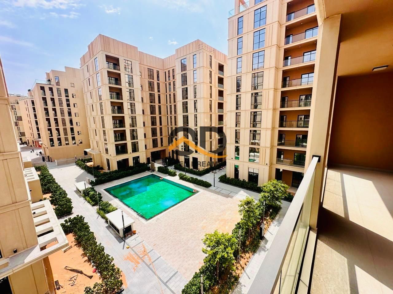 Luxury style 3 BHK with maid room