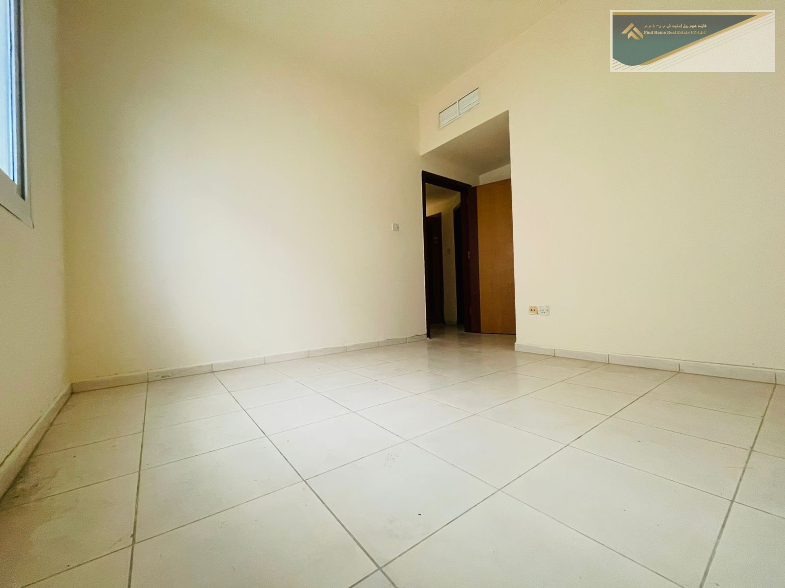 MASTER BEDROOM!!LAST UNIT 1BHK APARTMENT WITH BALCONY 2 WASHROOM ONLY FOR FAMILY JUST 30K IN AL QASIMIA