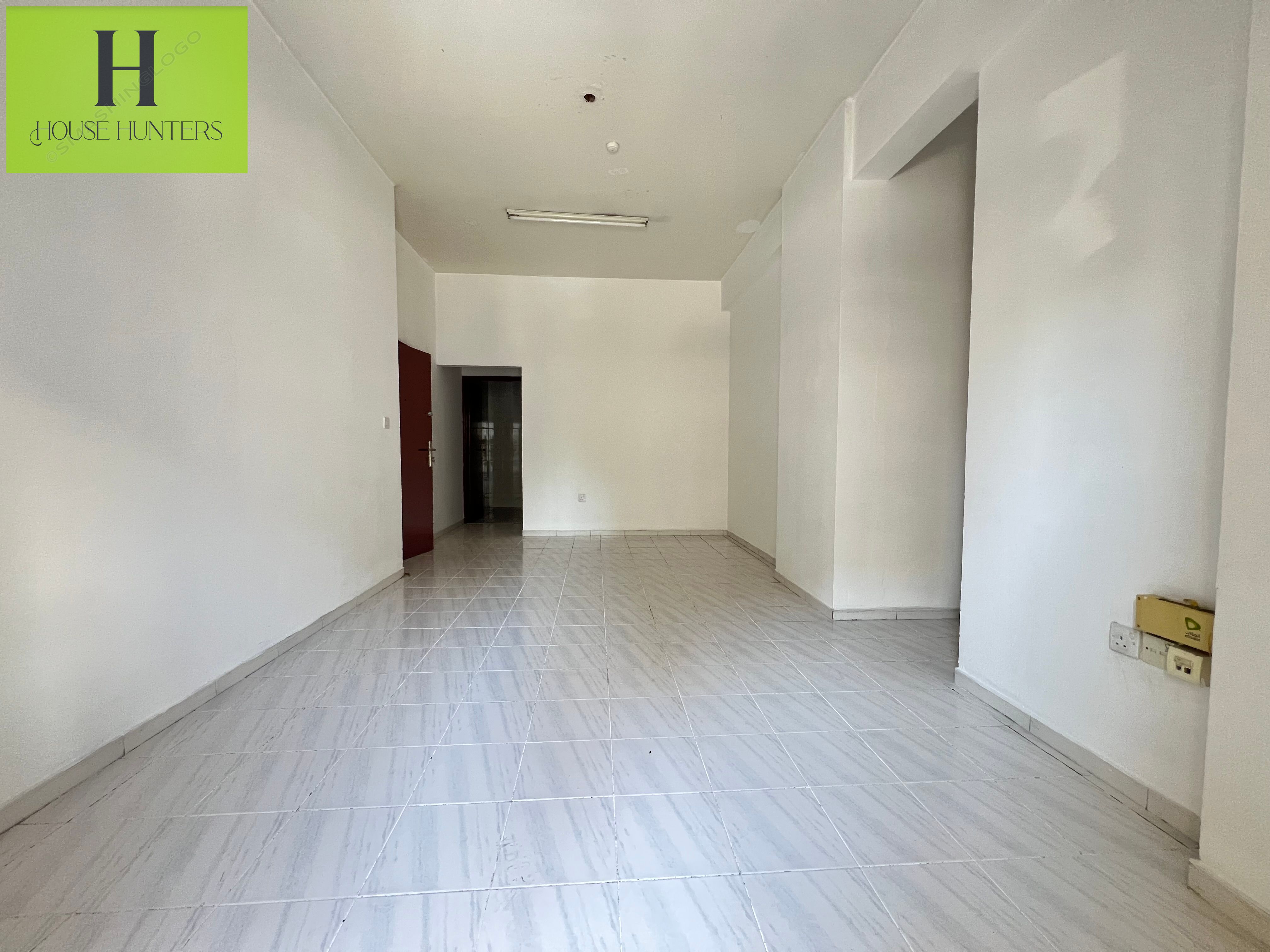 2 bhk spacious apartment Exit to Dubai with out Ac