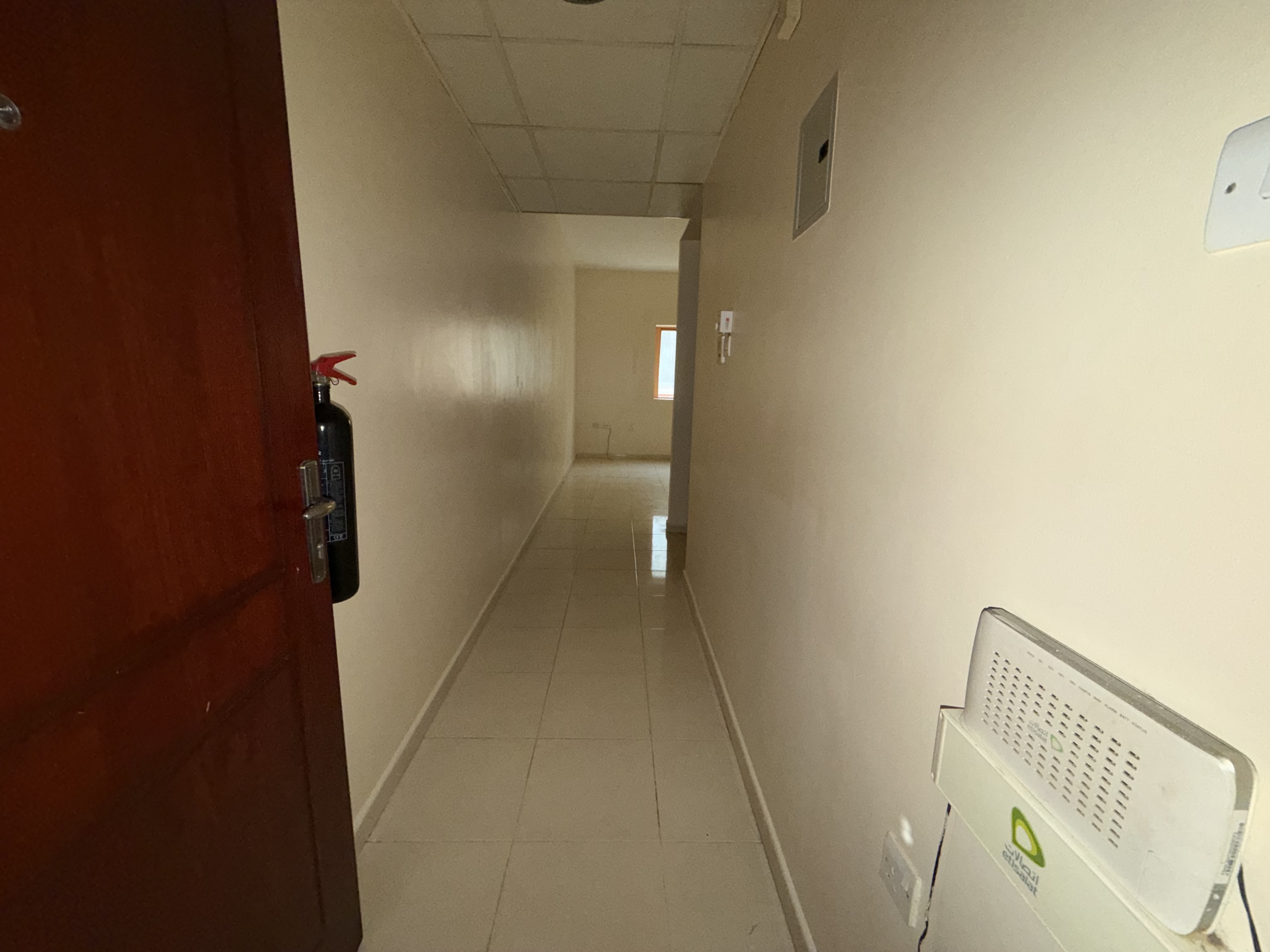Spacious studio with separate space kitchen near Rolla park in just 18k