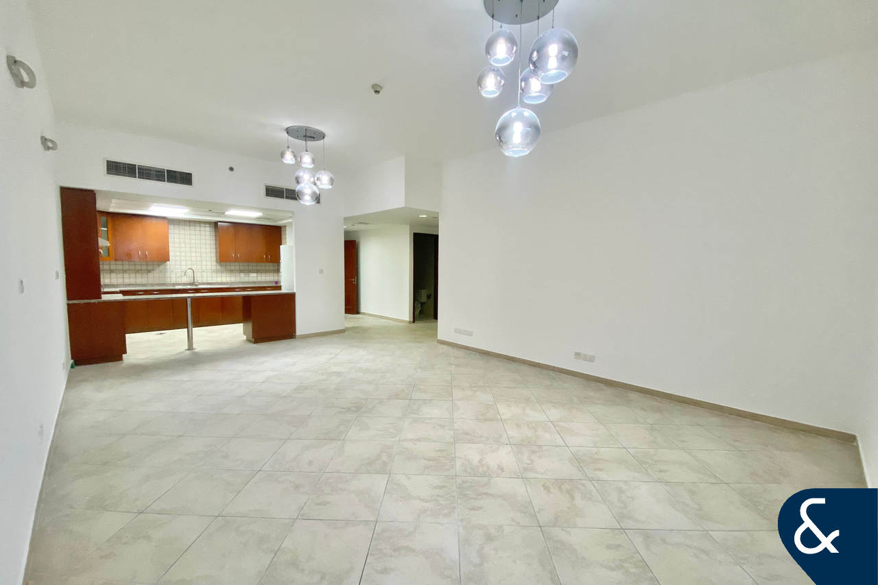 Garden Views | 3 Bedroom | Available March