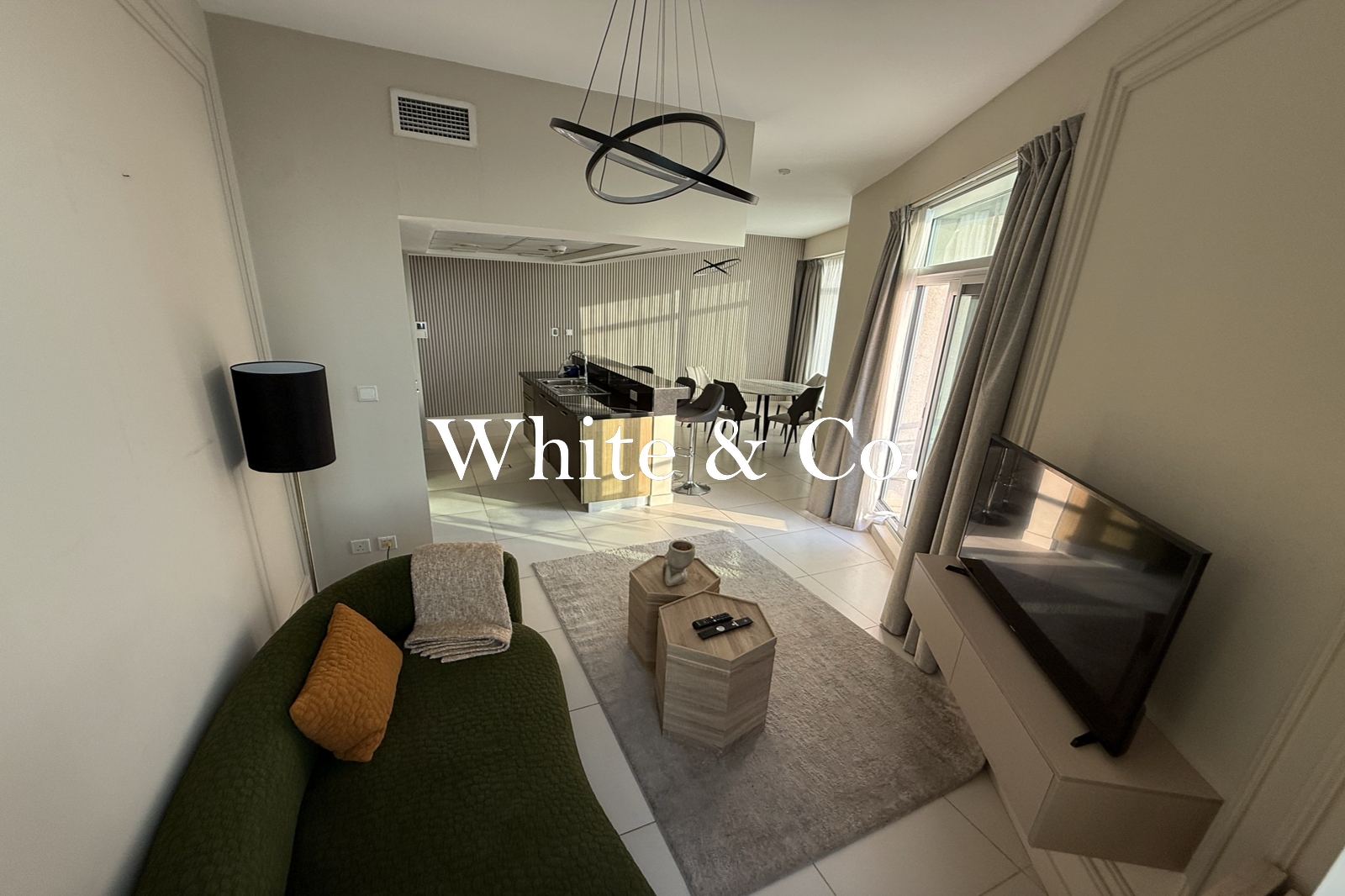 FULLY FURNISHED| PRIME LOCATION| SPACIOUS