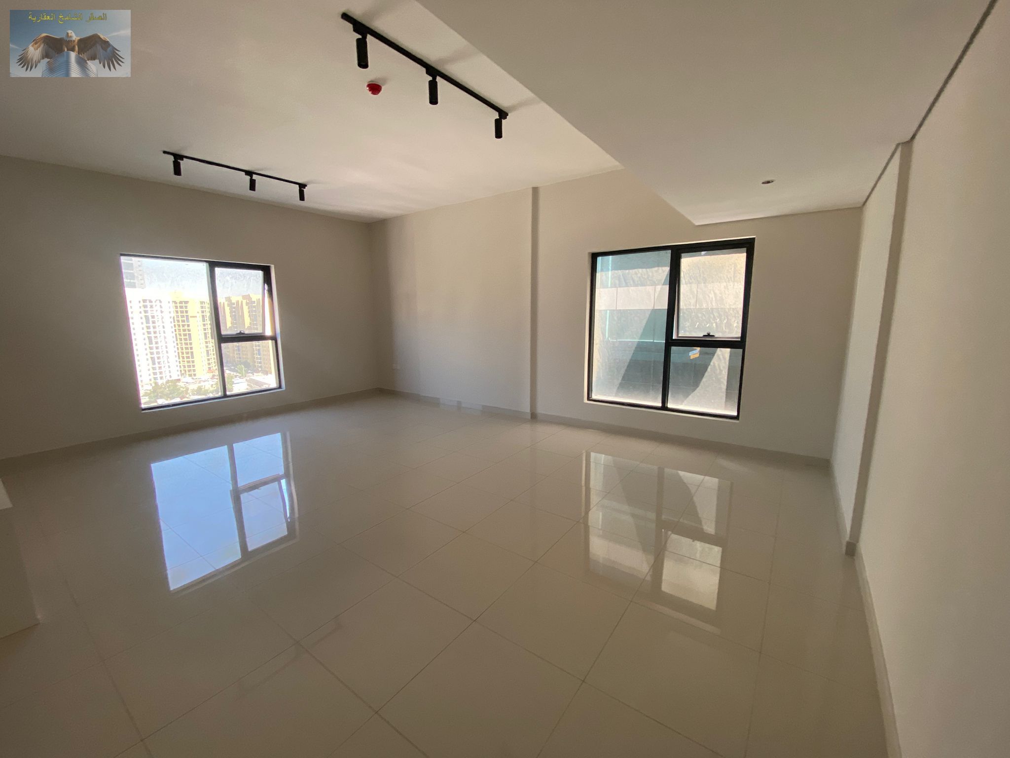 Maid's room | Central air conditioning | Indoor parking | Free gym | Free maintenance |