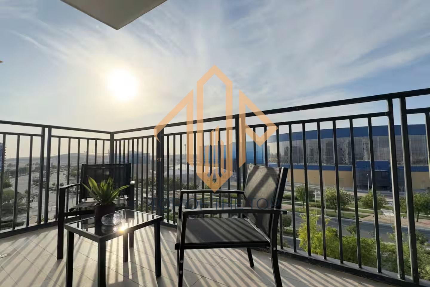 Exclusive 3BR+M | High Floor | 2 Parking | Vacant
