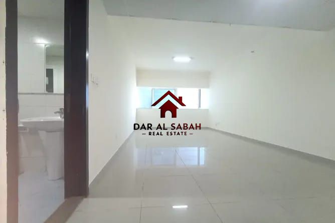 SPACIOUS STUDIO DUBAI SHARJAH BORDER FRONT OF RTA BUS STOP FOR FAMILY