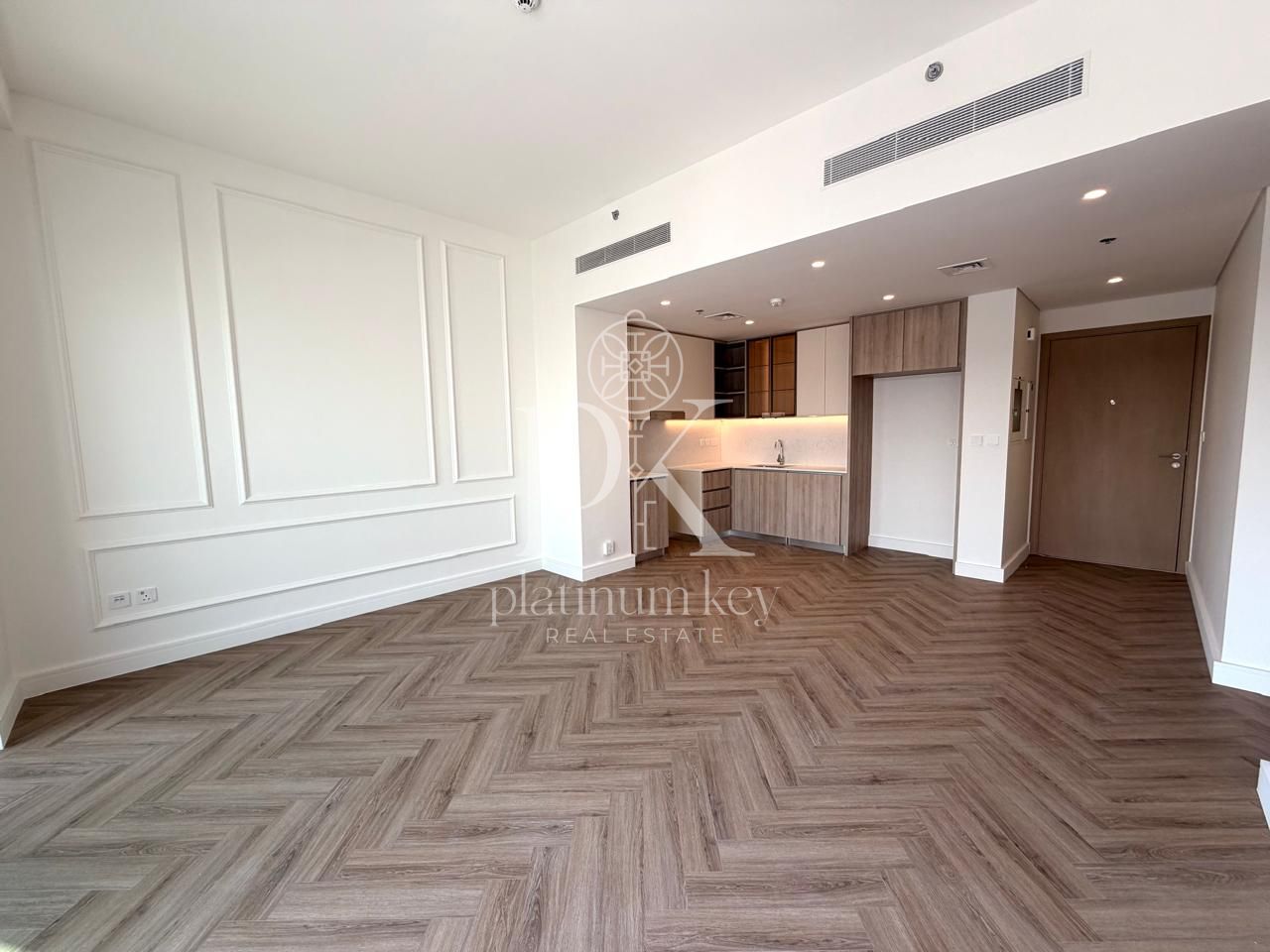 Open View to Villas | Brand New | Corner Unit