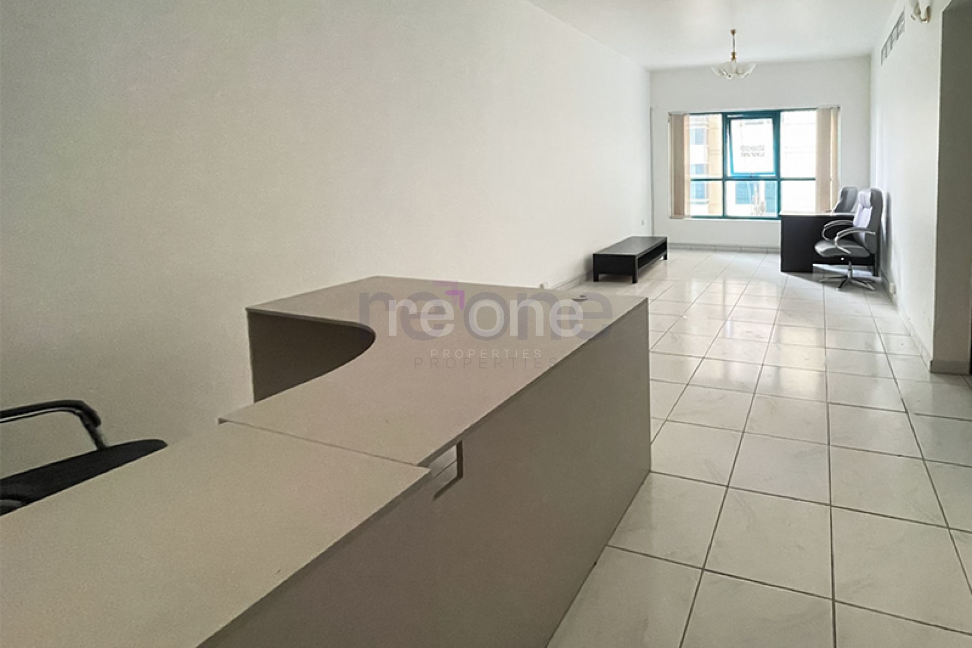 CHILLER FREE OFFICE | CLOSE TO METRO | SZR
