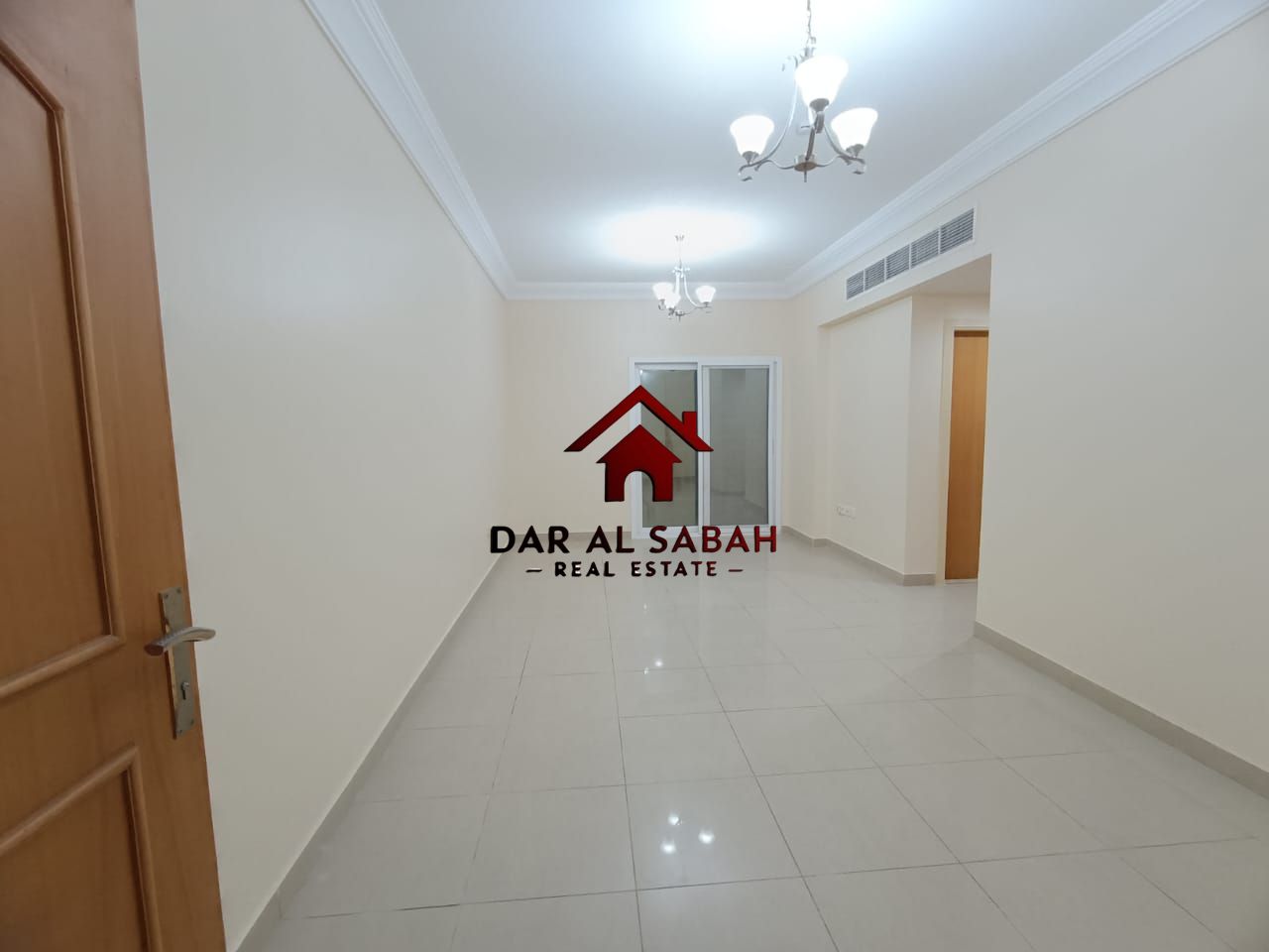 READY TO MOVE SPACIOUS 2BHK FRONT OF RTA BUS STOP FOR STADIUM METRO