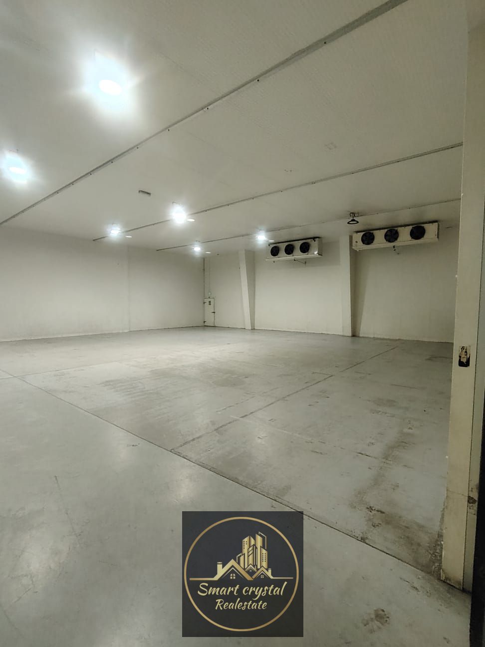 cold storage 625 sqm warehouse for rent in mussafah