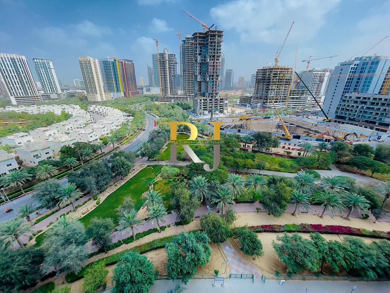 3BR Apartment | Oasis Vista Residences | Corner Balcony | City & Park Views