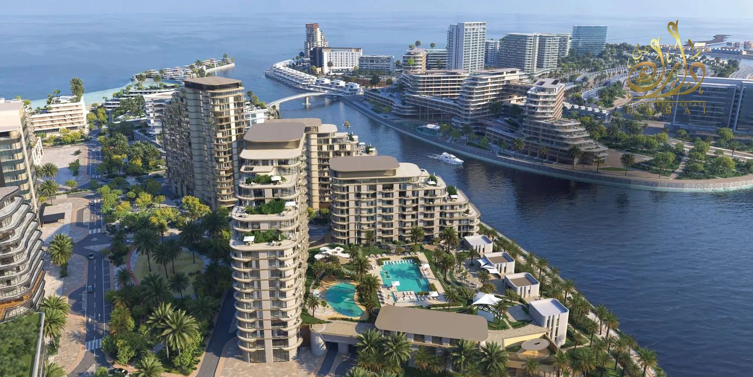 Waterfront Luxury Within Reach
