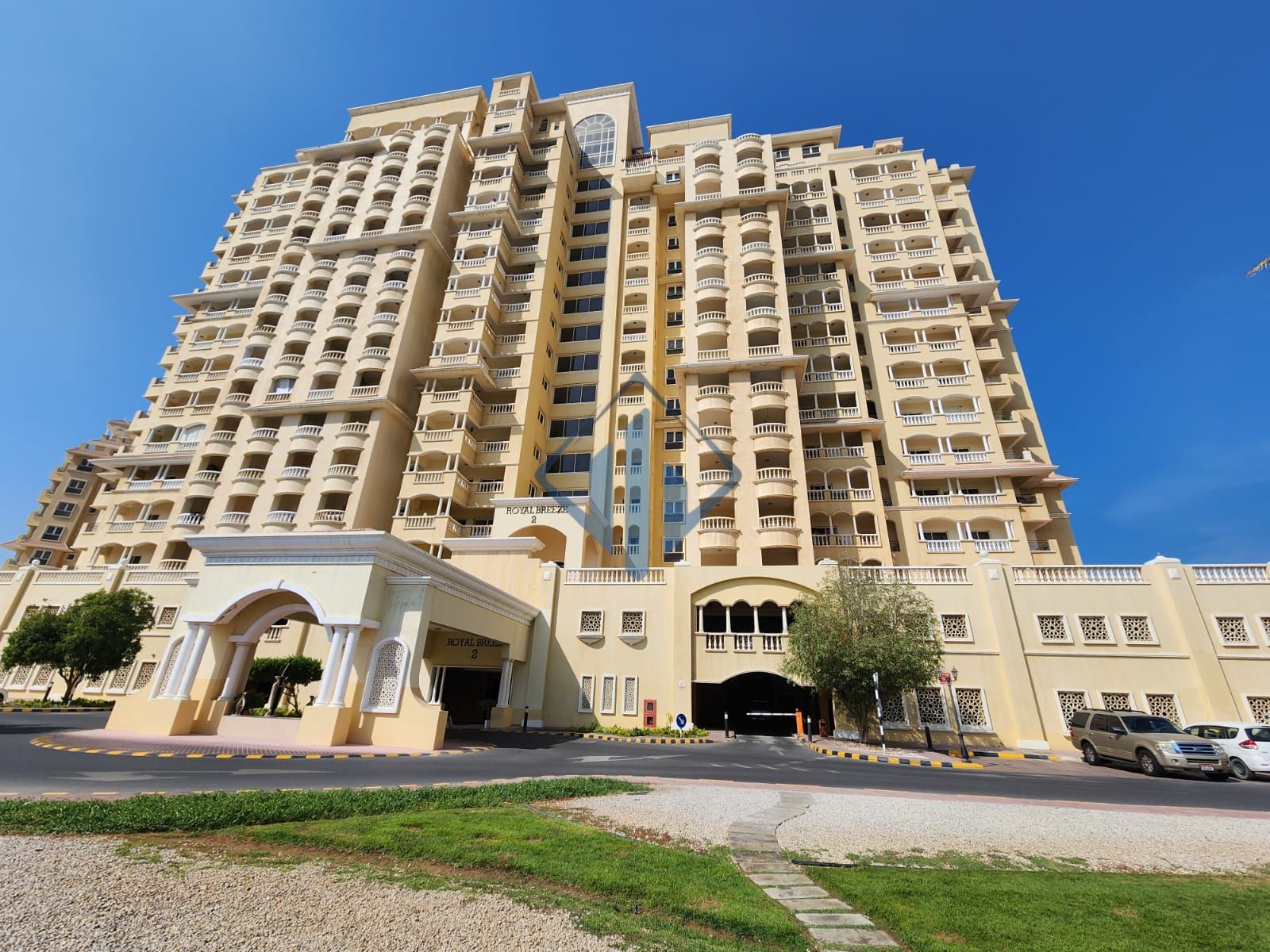 Unfurnished studio with golf lagoon view Al Hamra
