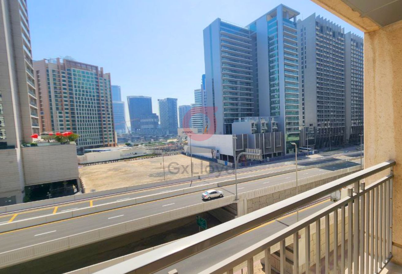 Prime Location | Spacious Unit | Vacant