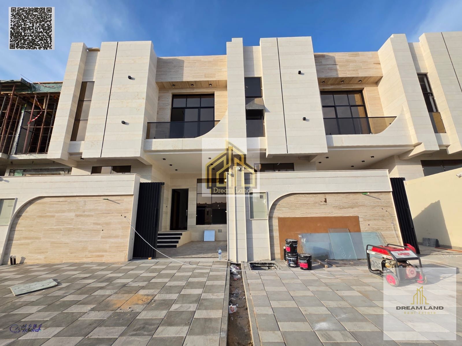 Two-story villa with a rooftop terrace, s. Price includes registration and ownership fees.