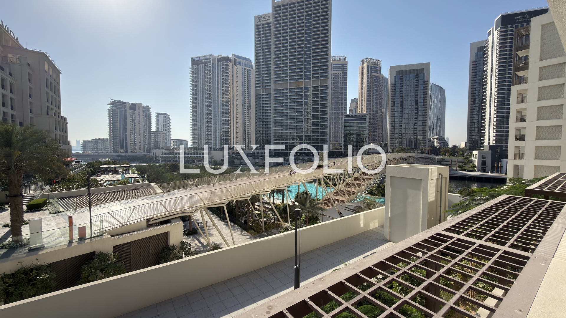 Vacant | 2 Balcony | Beach Access