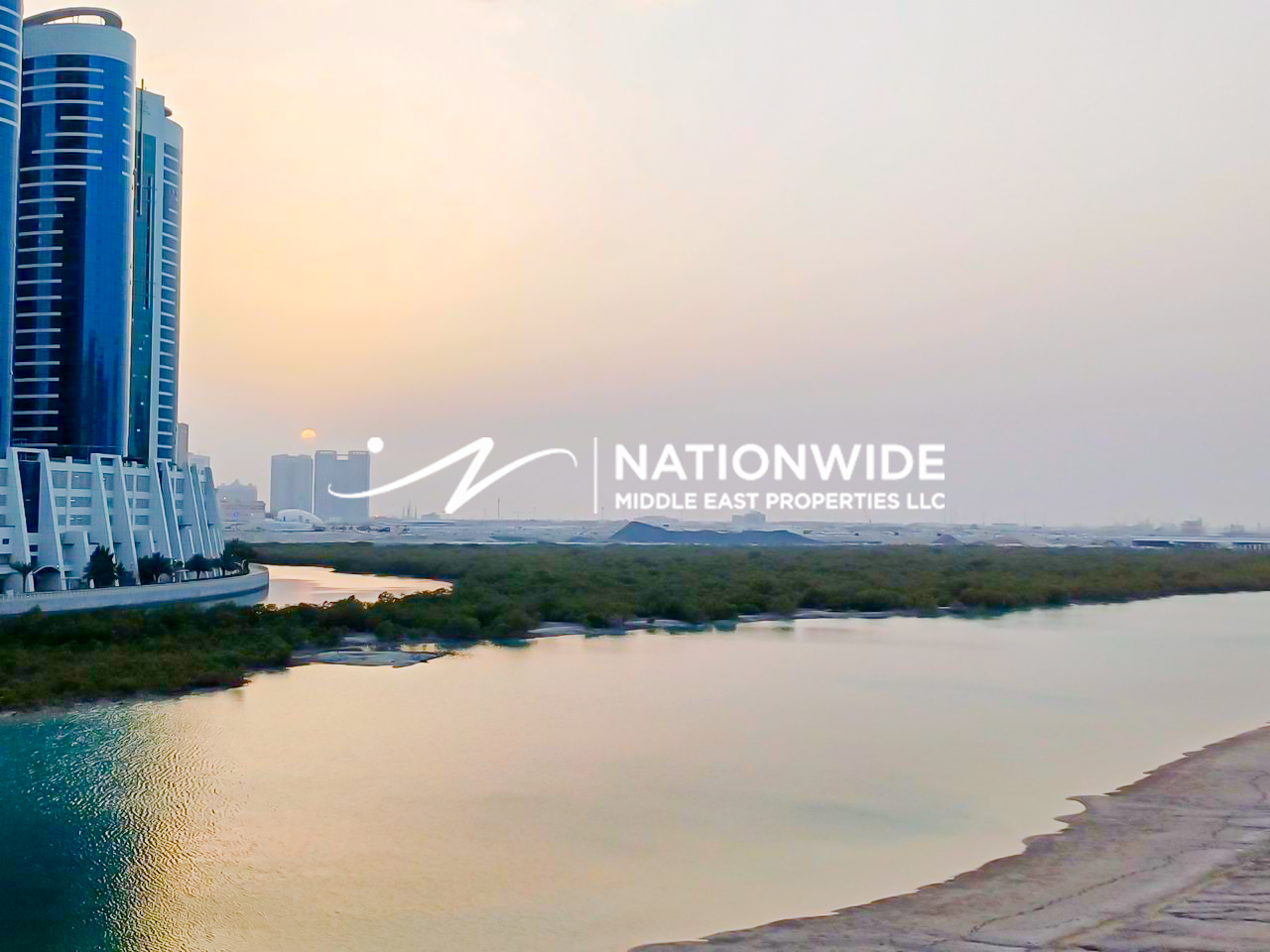 Elegant 3BR| Vacant|Waterfront Living |Prime Area