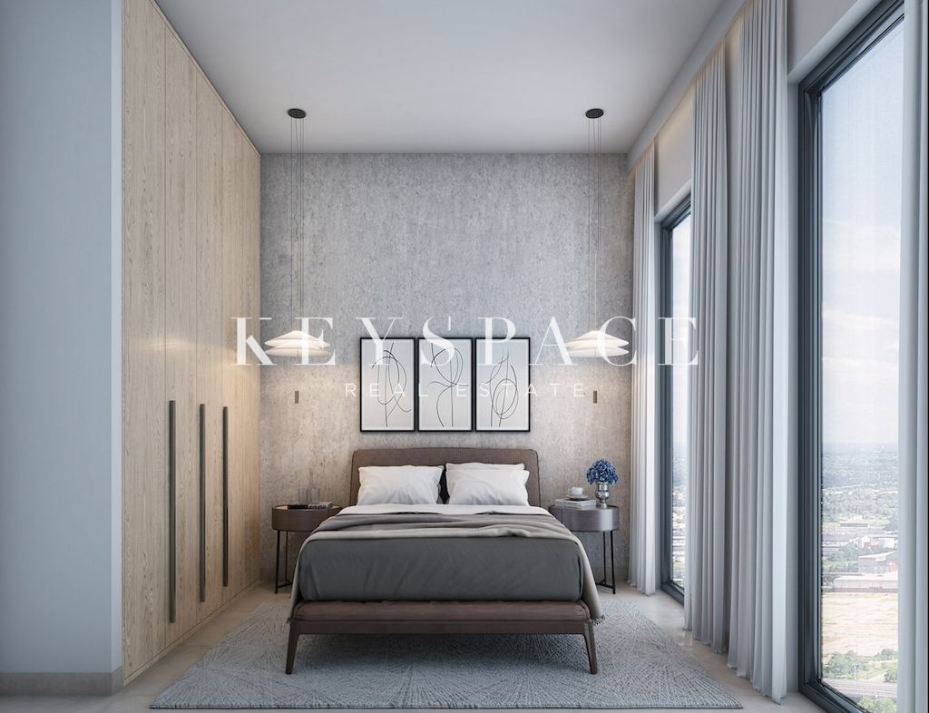 Chic Urban Residence | Prestigious Central Address