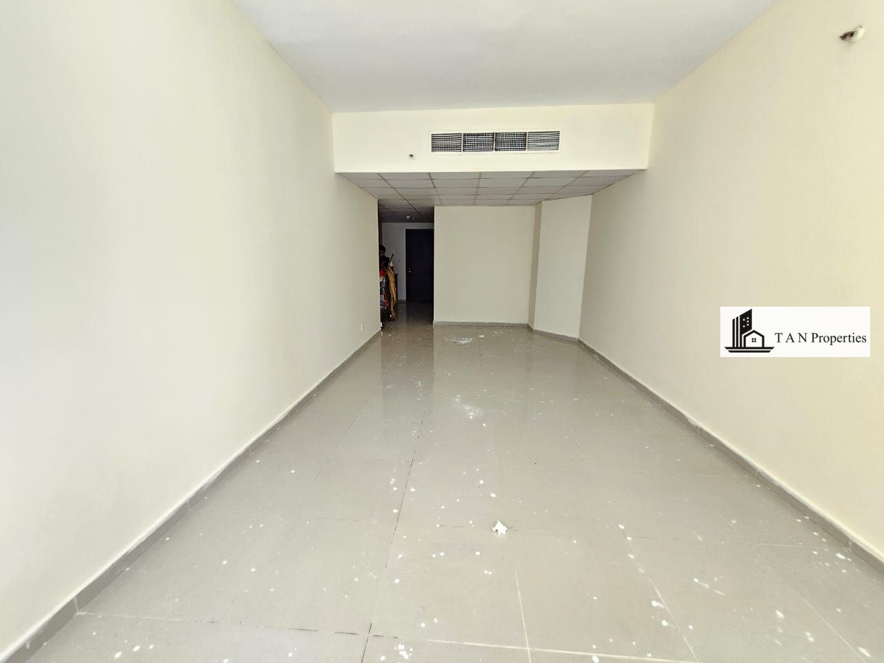 HUGE SIZE BEST STUDIO FOR FAMILY !! OPP DUBAI CARIMAL SCHOOL !!