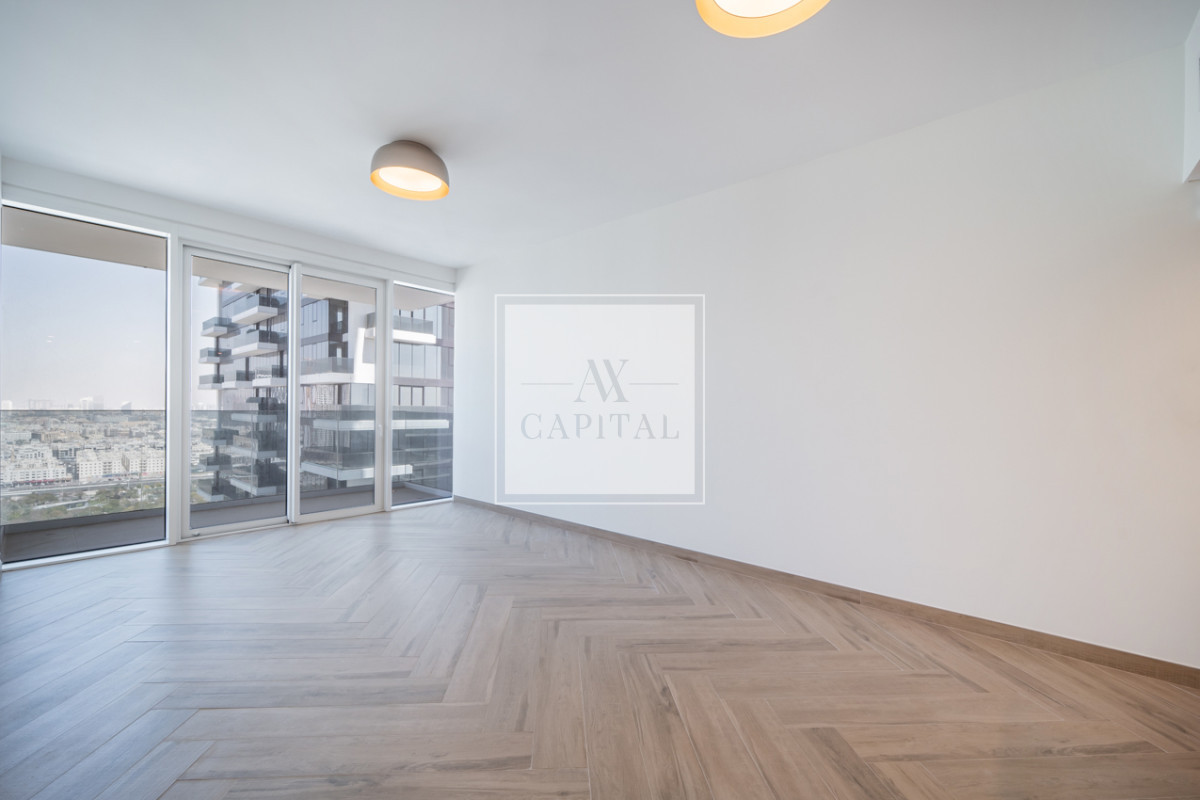 Vacant | Exclusive | Ready to Move | Spacious