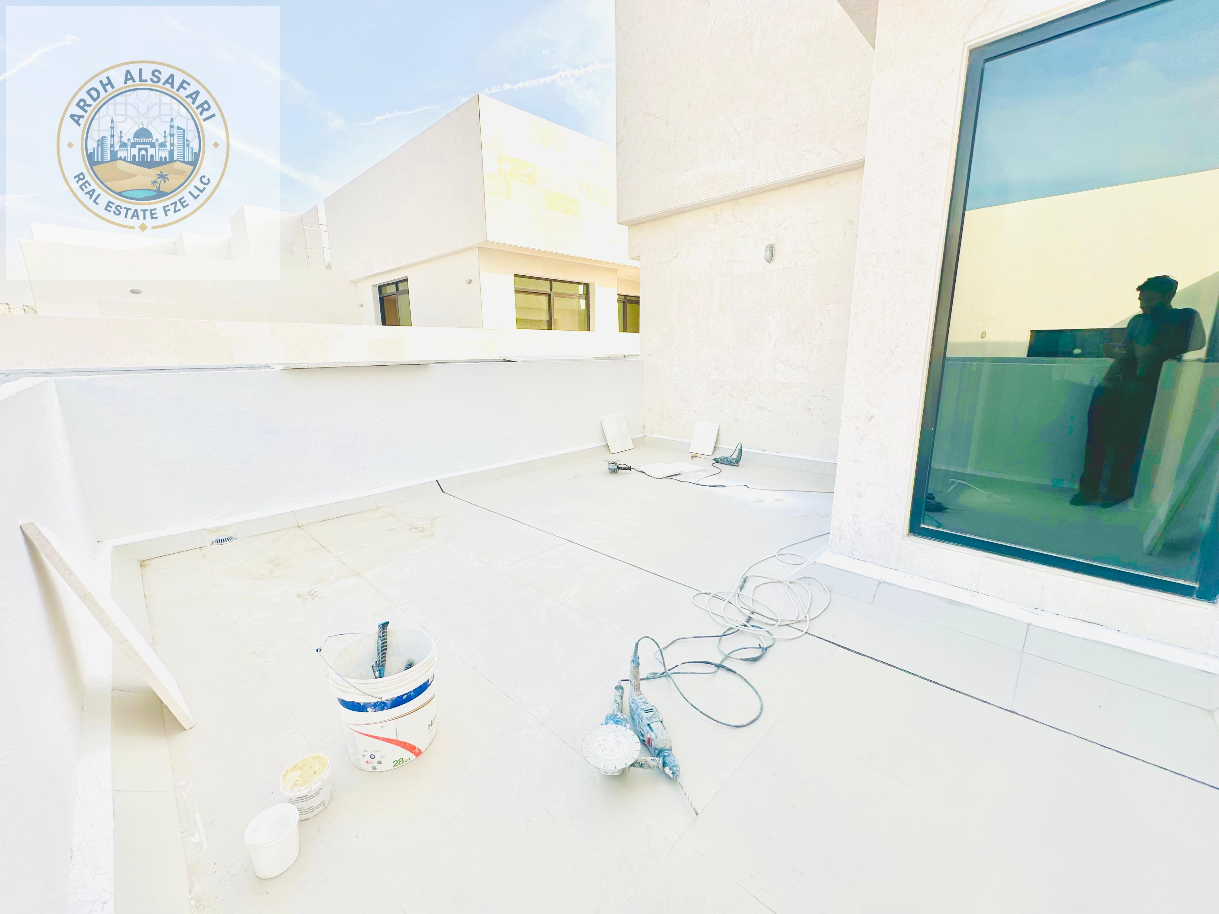 Luxury 2 Bedroom Penthouse | 3 Baths | Big Terrace | Only 65K