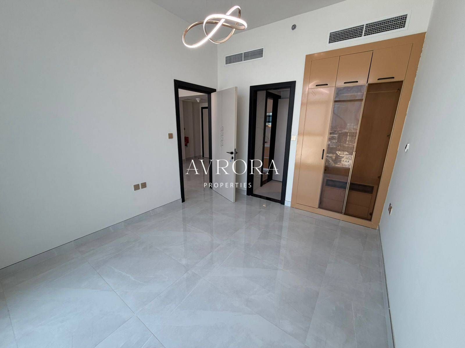 Miracle Garden View / Multiple Cheques / Low floor / Large Layout