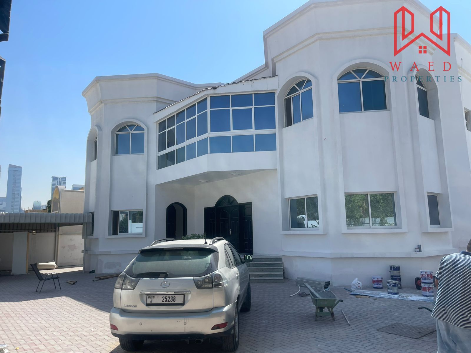 Luxury 6BR Residential Villa | Huge Private Garden