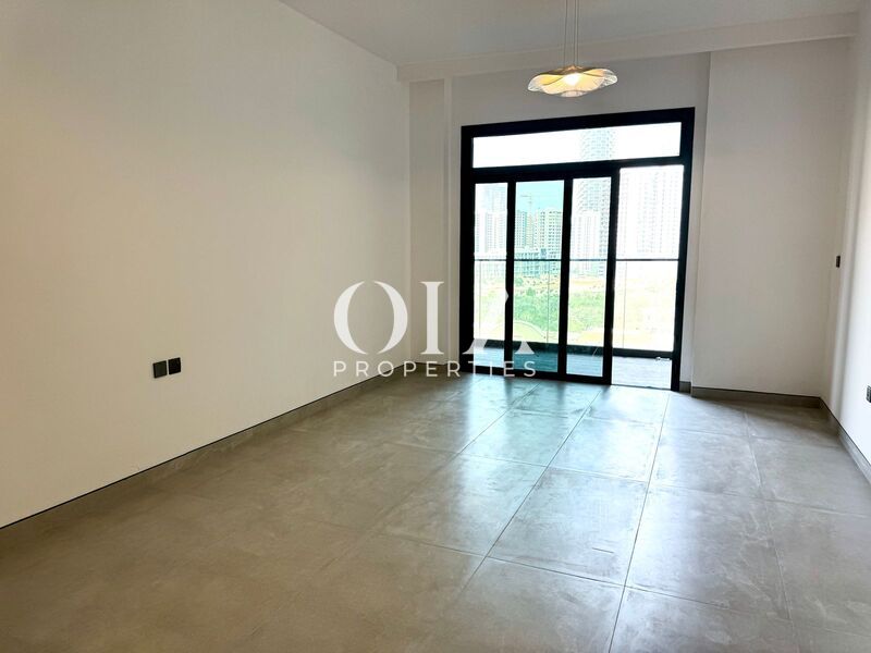 Resale Opportunity | Brand New | Ready to Move