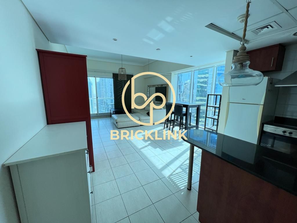 Upgraded 1BR Apartment | Balcony View | Near Metro | JLT