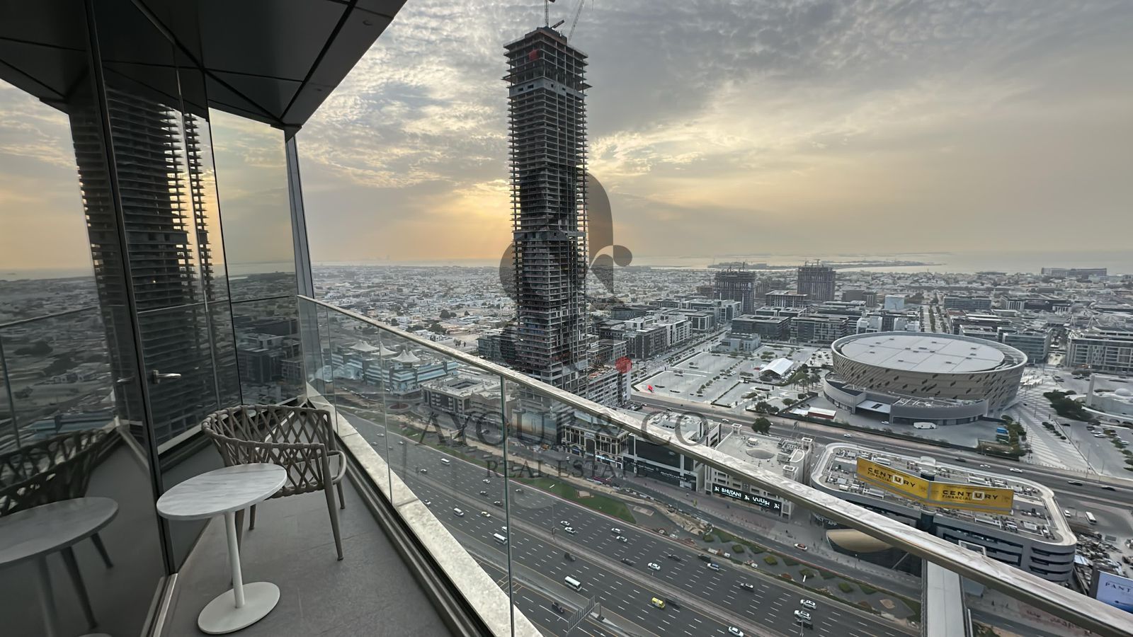 Sea View | Mid Floor | Spacious Layout