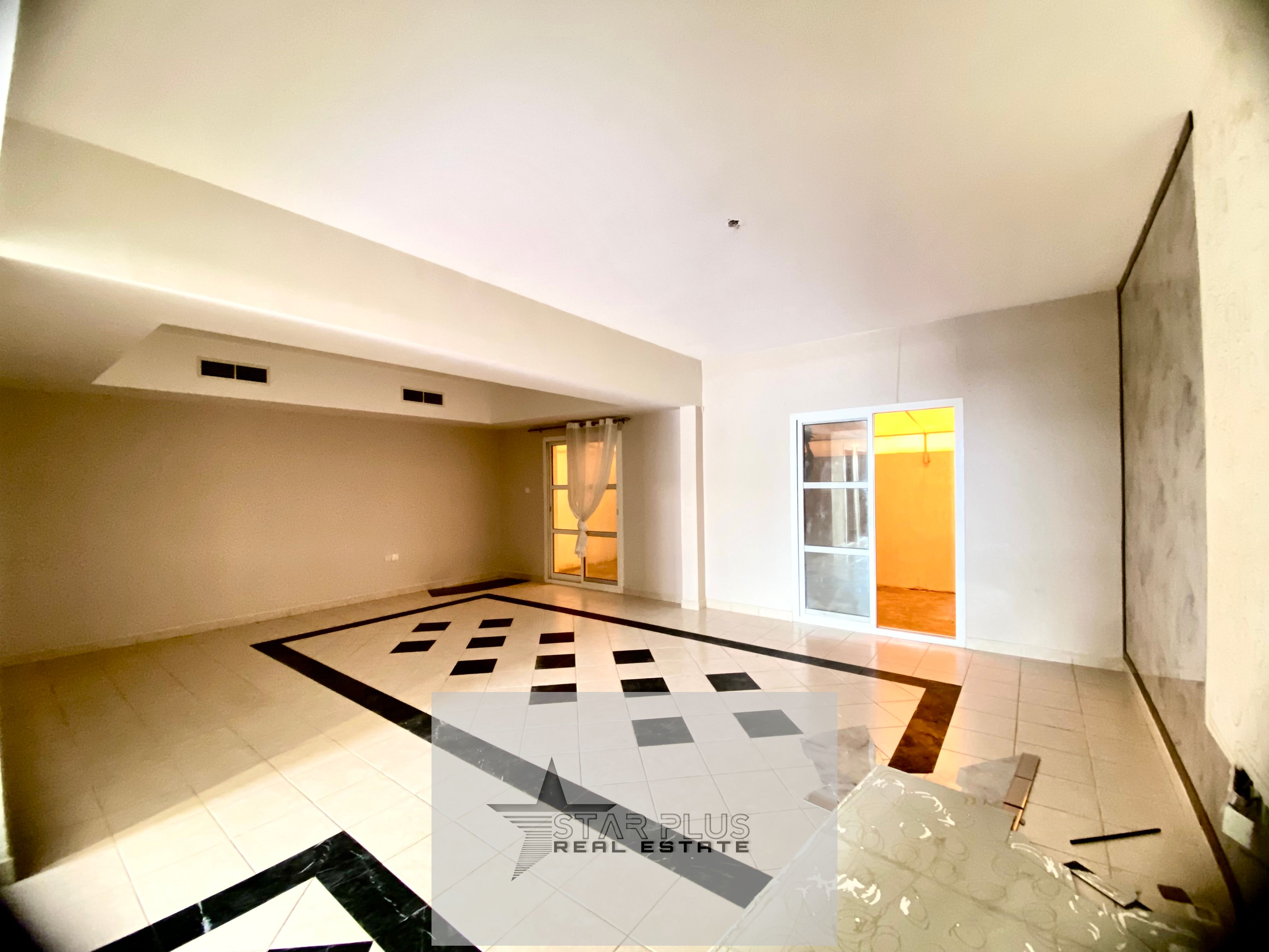 SPACIOUS 4 BEDROOM VILLA AT THE MAIN LOCATION private backyard