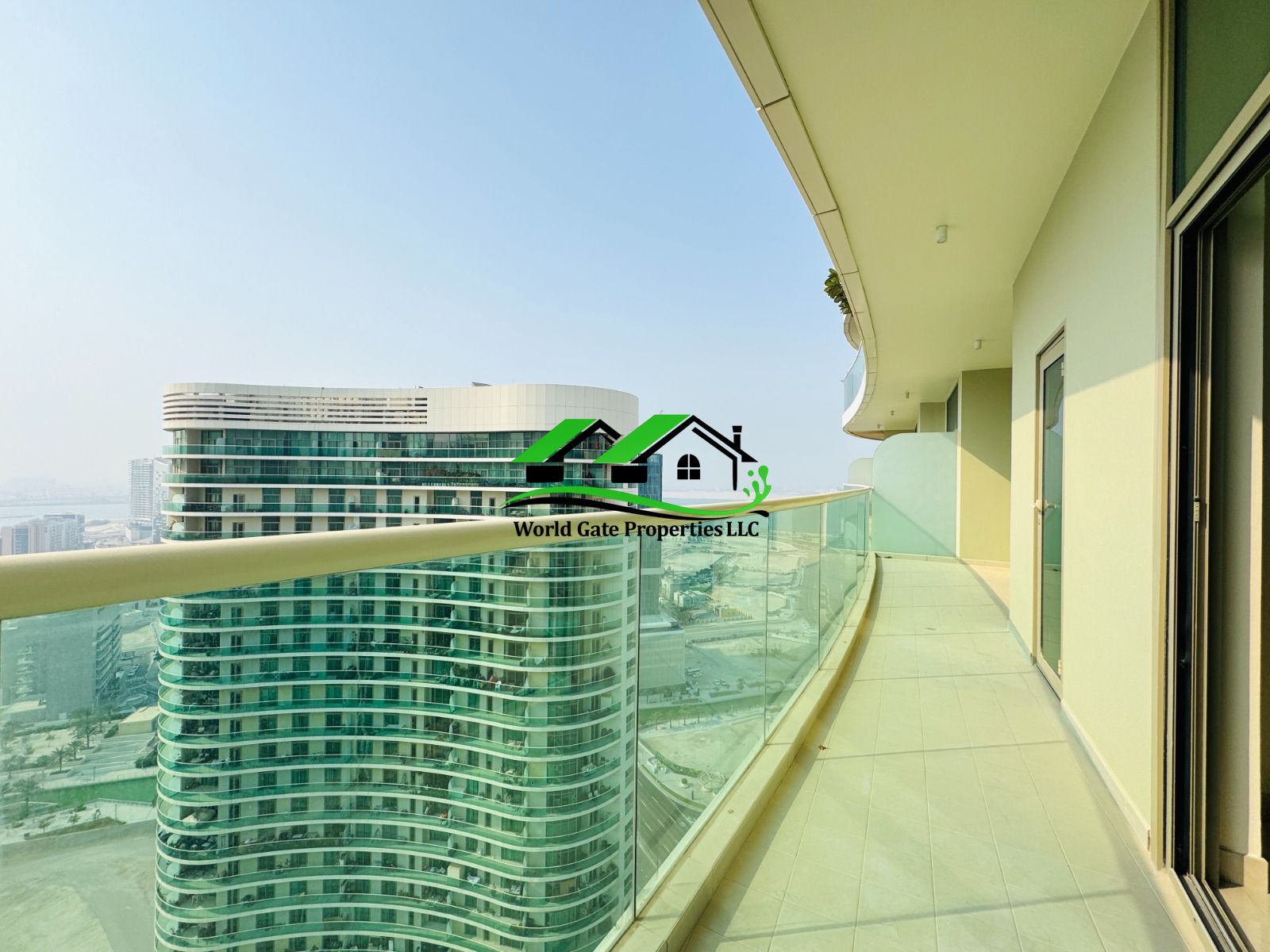 Spacious 1 Bedroom Apt | Mangrove View | Balcony | Parking