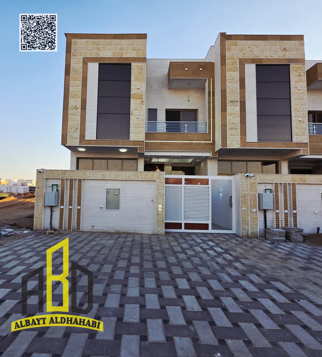 Villa for sale opposite a park, including registration fees, water and electricity, and close to all services and public facilities. Freehold ownershi