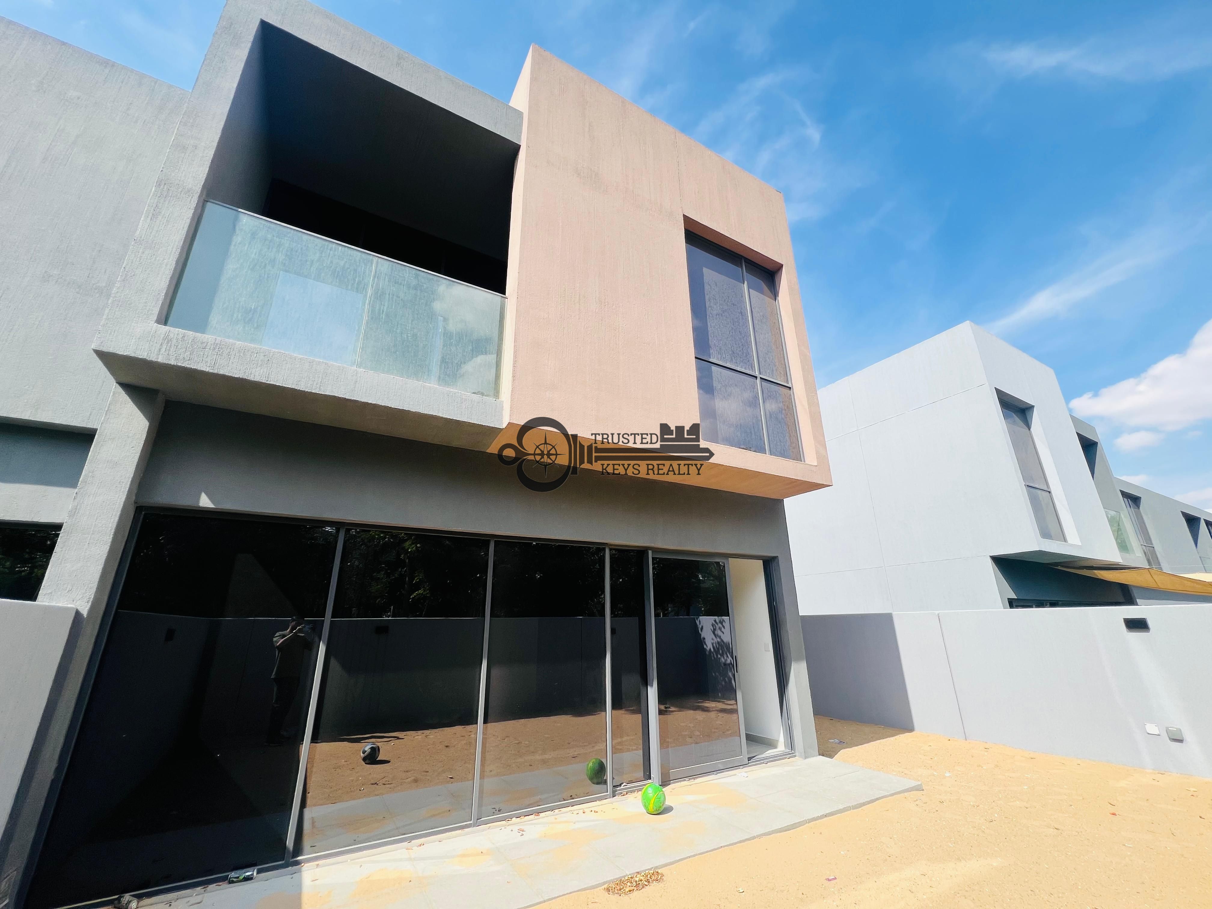 Exclusive 3BR kaya House – Modern Living & Prime Location – 135K