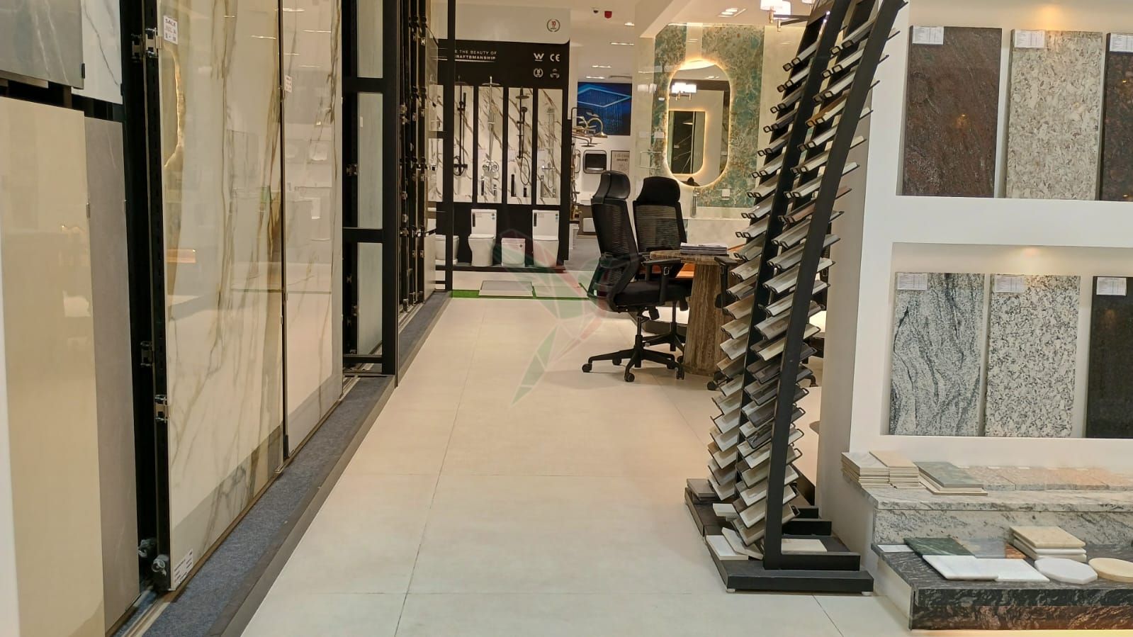 High Visibility | Area 437sqm | Showroom Available