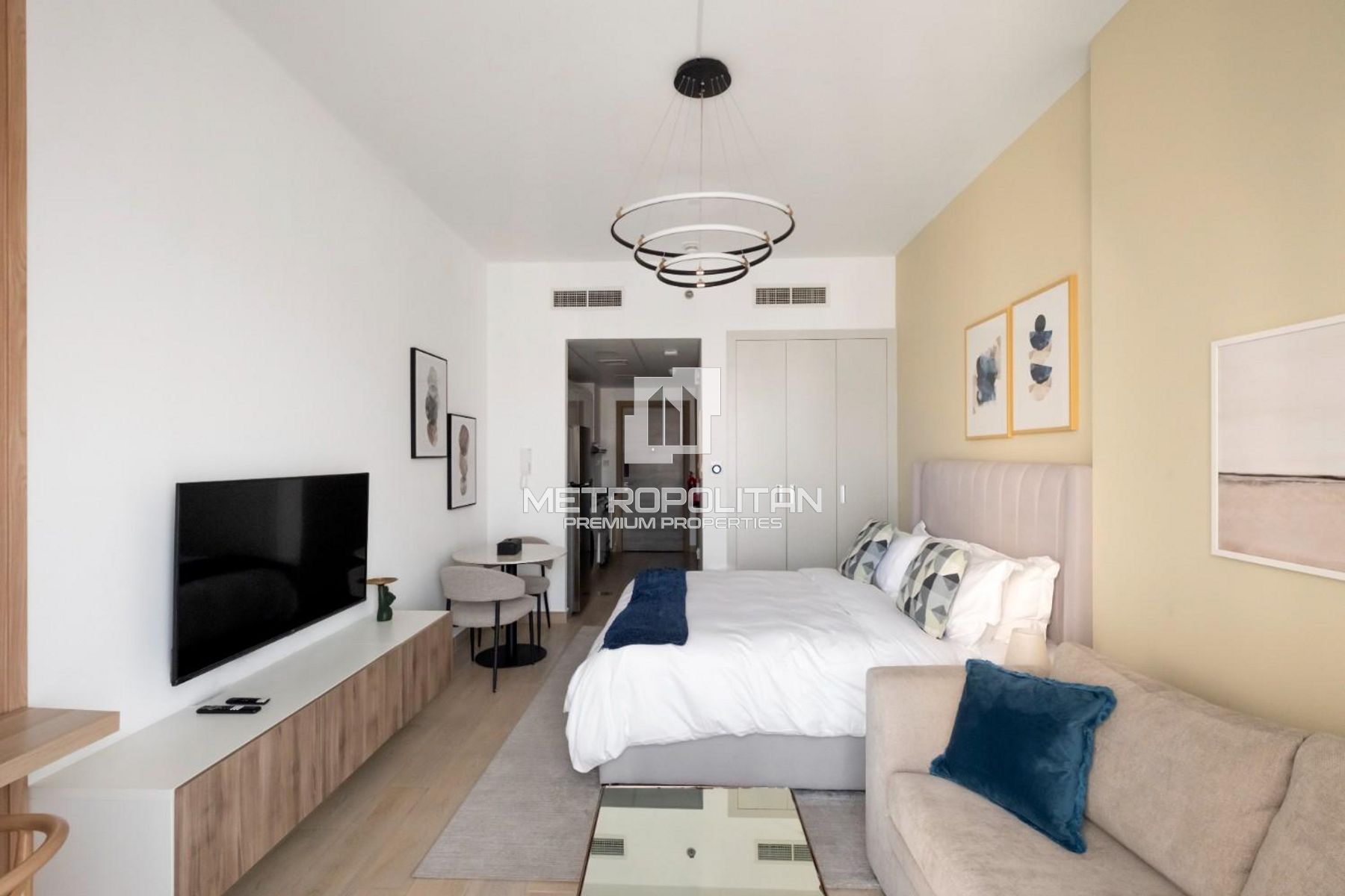 Furnished | Modern and Stylish | Vacant 7th April
