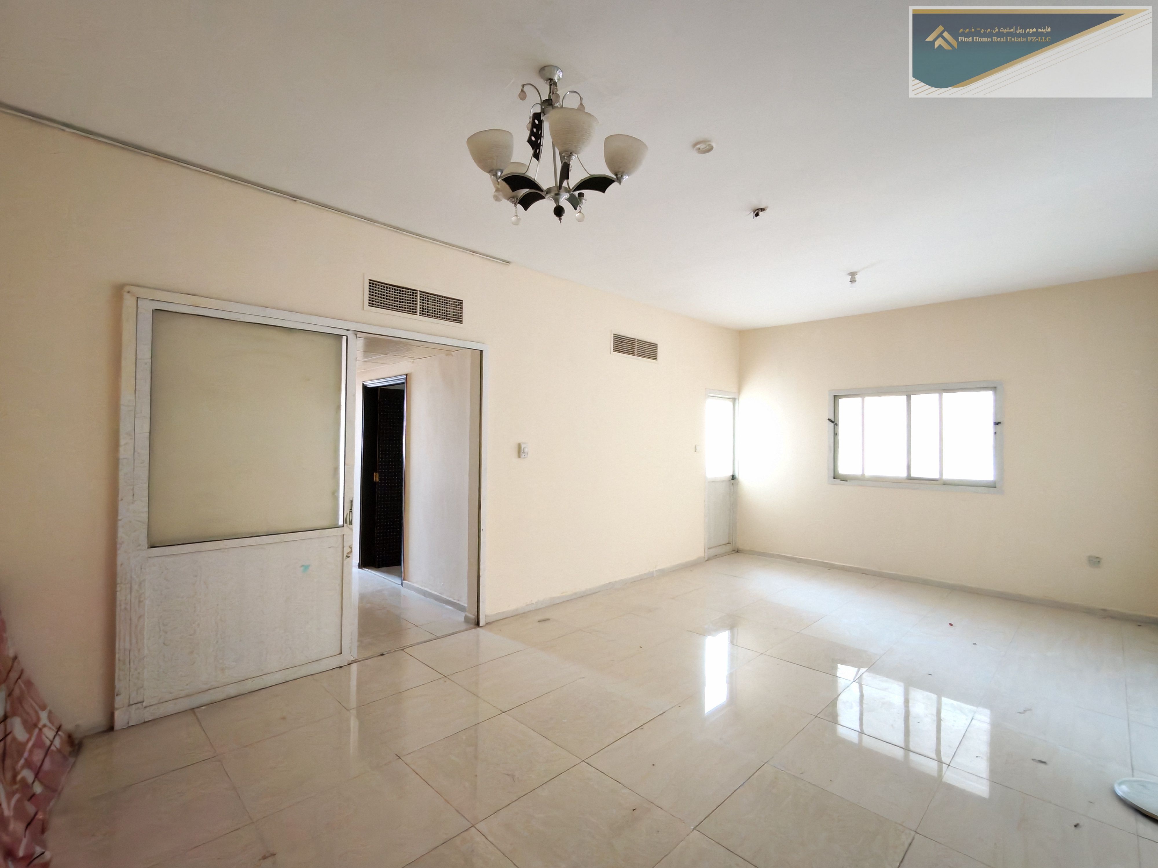 NO DEPOSIT!! 2BHK WITH BALCONY CENTRAL AC GAS IN 34K QASMIA
